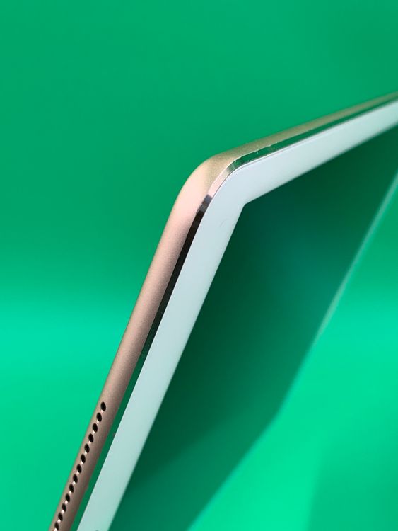 ��������� iPad Air ��2���� Wi-Fi+Cellular SIM�� ����Ǥ���