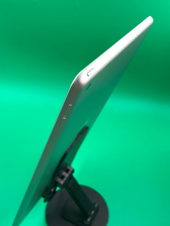 �������� iPad ��8���� Wi-Fi 32GB ����С� ��������77%