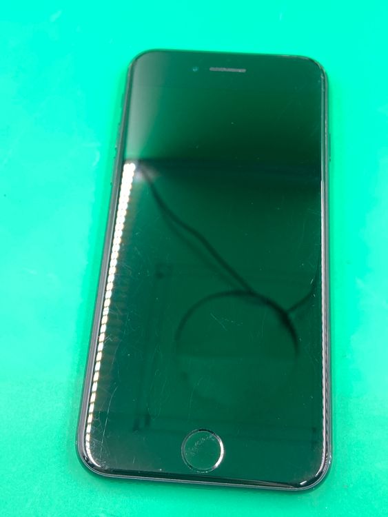  iPhone SE 3 256GB ߥåɥʥ 89%