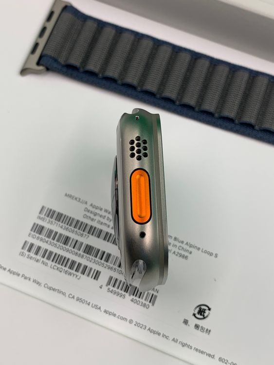 �������� Apple Watch Ultra 2 GPS+Cellular��ǥ� 49mm 64GB