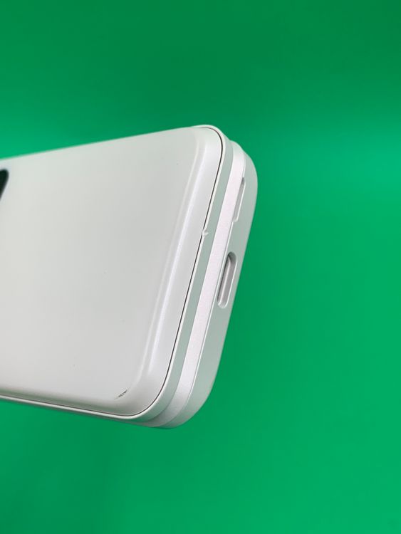 �����礤���� GRATINA KYF42 8GB �ۥ磻�� SIM�ե꡼ KDDI ��