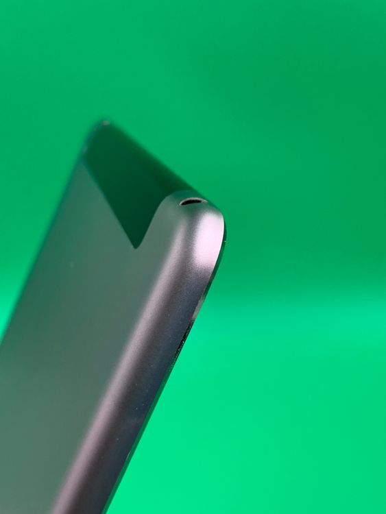 ���Хåƥ꡼���� iPad Air Wi-Fi+Cellular 16GB ���ڡ������졼