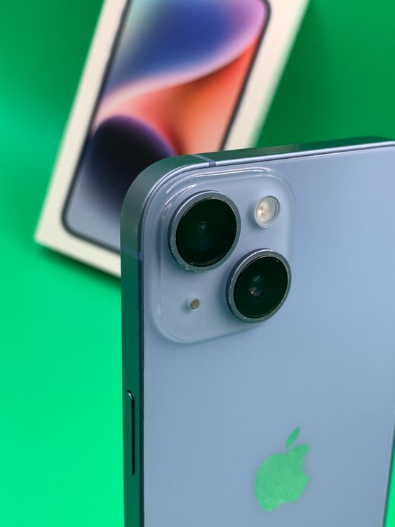 ���Хåƥ꡼���� iPhone 14 256GB �֥롼 SIM�ե꡼ ��������100%