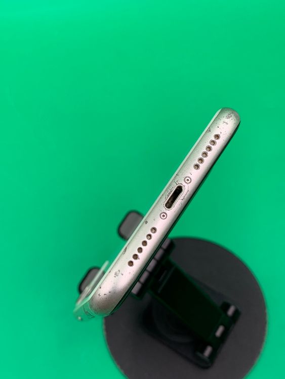 Хåƥ꡼ iPhone 11 64GB ۥ磻 SoftBank 