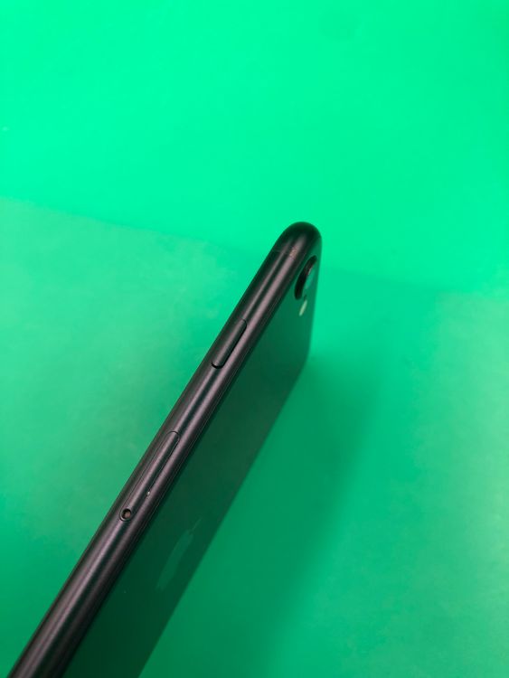 �������� iPhone SE ��3���� 64GB SIM�ե꡼  au �� H2