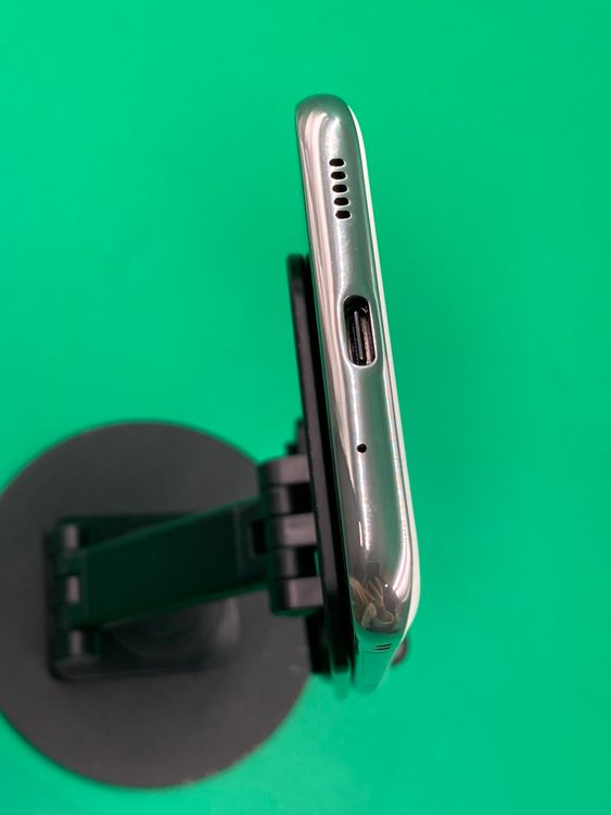 �����礤���� Galaxy A21 64GB �ۥ磻�� SIM�ե꡼ KDDI ��