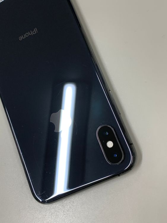 ���վ��ѥͥ뿷�� iPhone XS 64GB ���ڡ������쥤 ��������86%