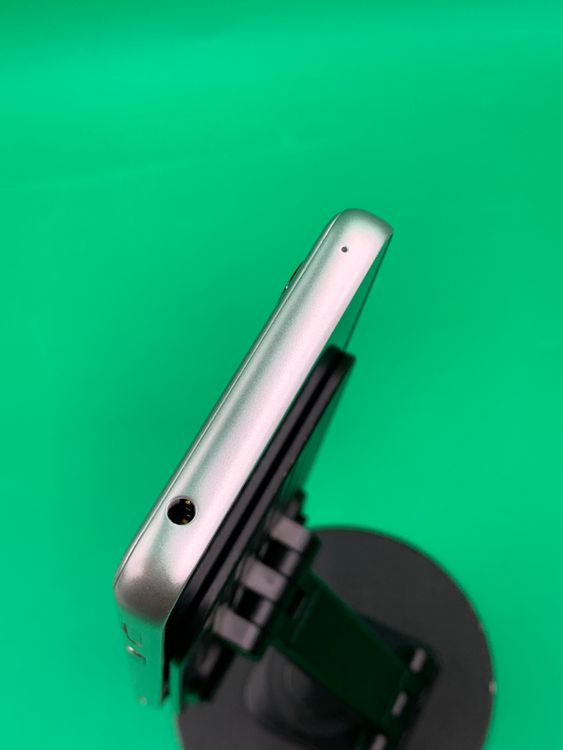 �����礤���� BASIO active 64GB ����С� SIM�ե꡼ KDDI ��