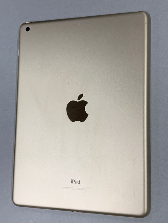 ����� iPad ��5���� Wi-Fi 32GB �������