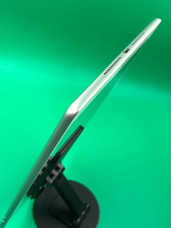 �������� iPad ��8����  Wi-Fi 32GB ����С� ��������75% MYLA2J/A