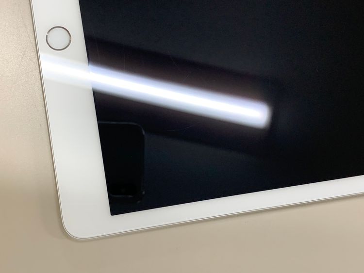 ������ iPad ��8���� Wi-Fi 32GB ��������80% MYLA2J/A ����С�