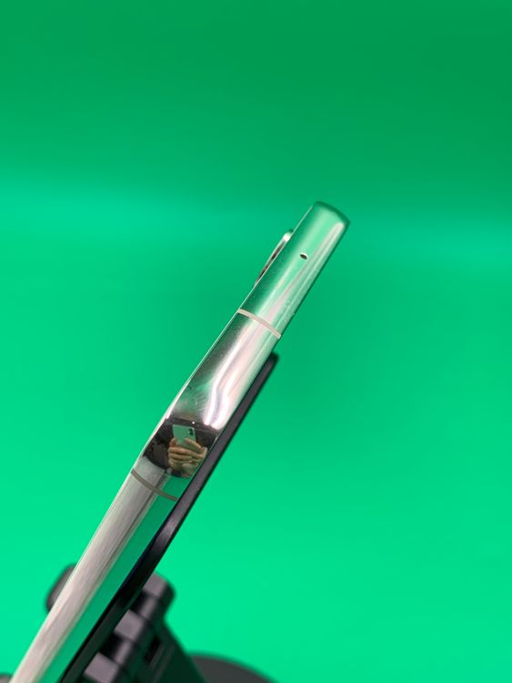 ���������� Galaxy S23 256GB ���꡼�� SIM�ե꡼ KDDI ��