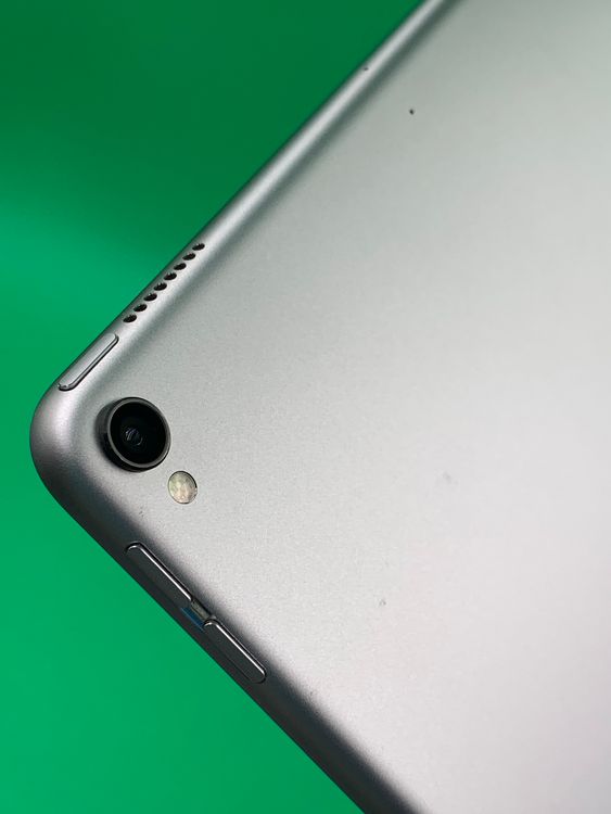  iPad Pro 10.5 Wi-Fi 256GB ڡ쥤 84%