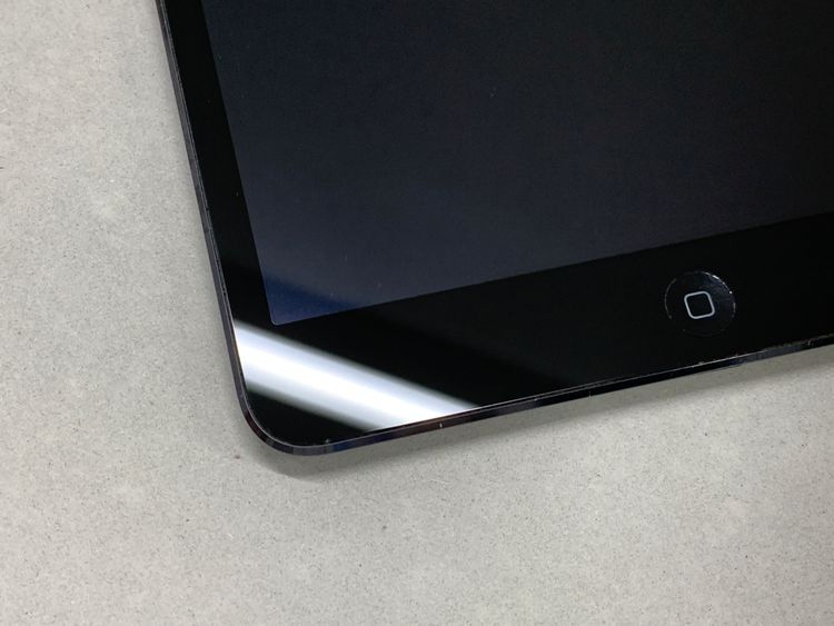 ����� iPad mini ���� Wi-Fi 16GB �֥�å�