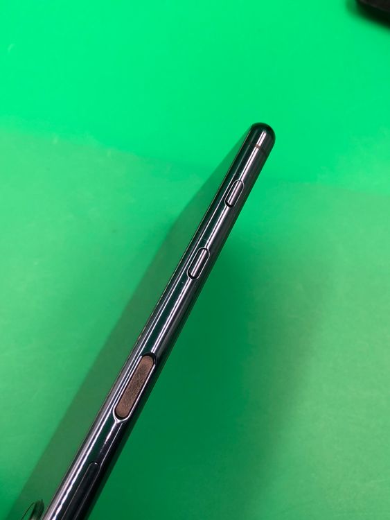 �����礤���� Xperia 5 II 128GB SIM�ե꡼ docomo ��