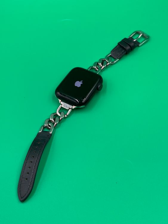 �����Apple Watch SE ��2���� 44mm GPS 32GB �֥�å� MNLC3J/A