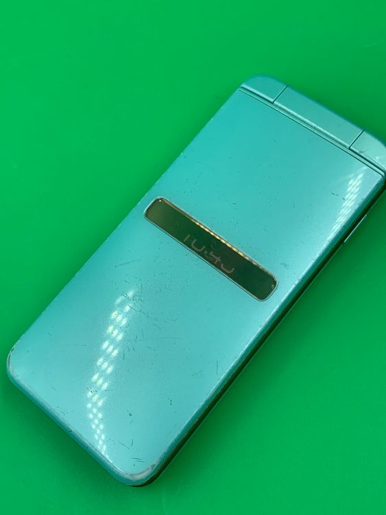 ����� GRATINA 4GB ���忧 SIM�ե꡼ KDDI ��