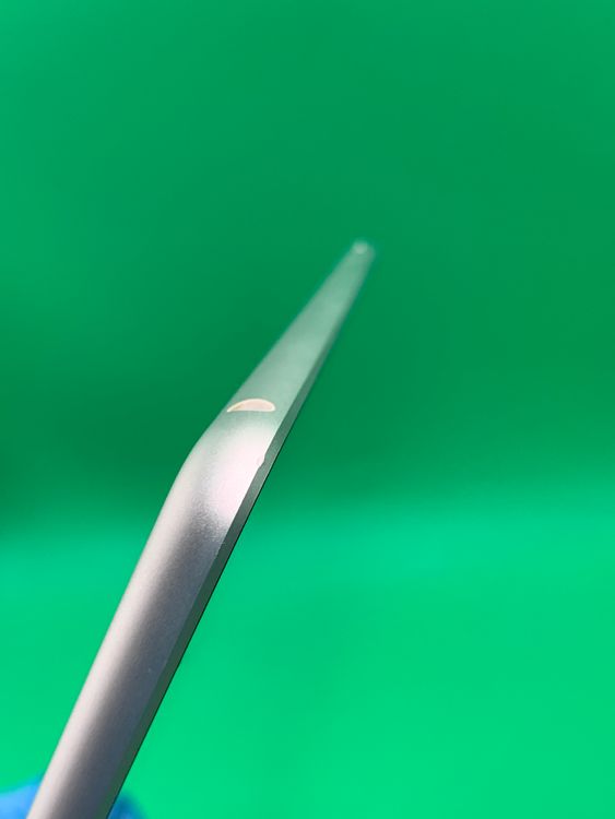 �����礤���� iPad ��9���� Wi-Fi 256GB ����С�