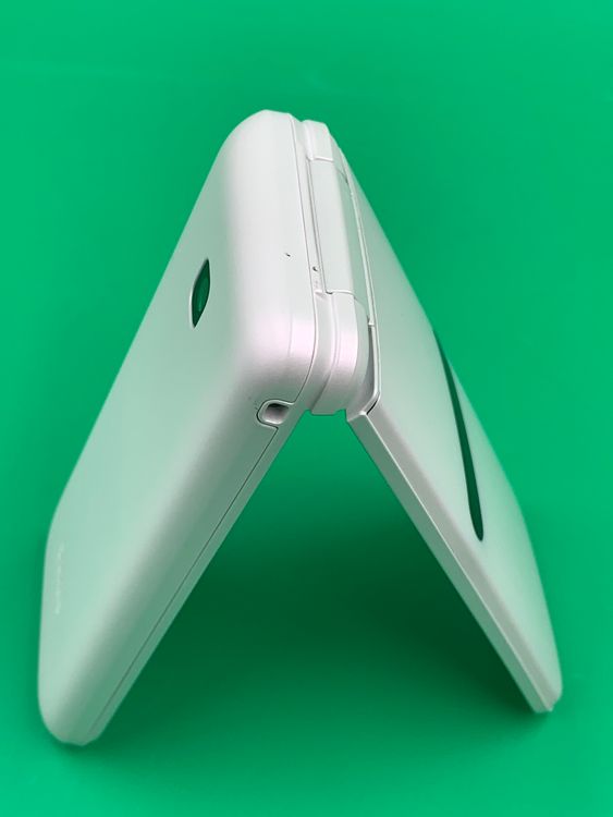 ������ GRATINA KYF42 8GB �ۥ磻�� SIM�ե꡼  KDDI ��