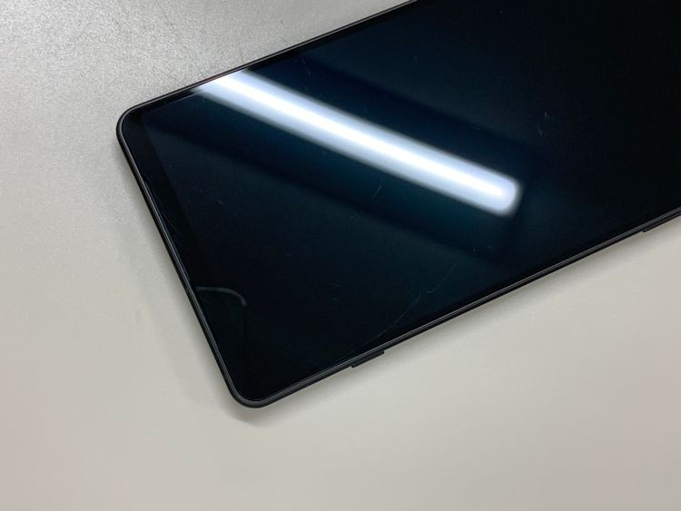 �����礤���� Xperia 1 V 256GB �֥�å� SIM�ե꡼ KDDI �� SOG10