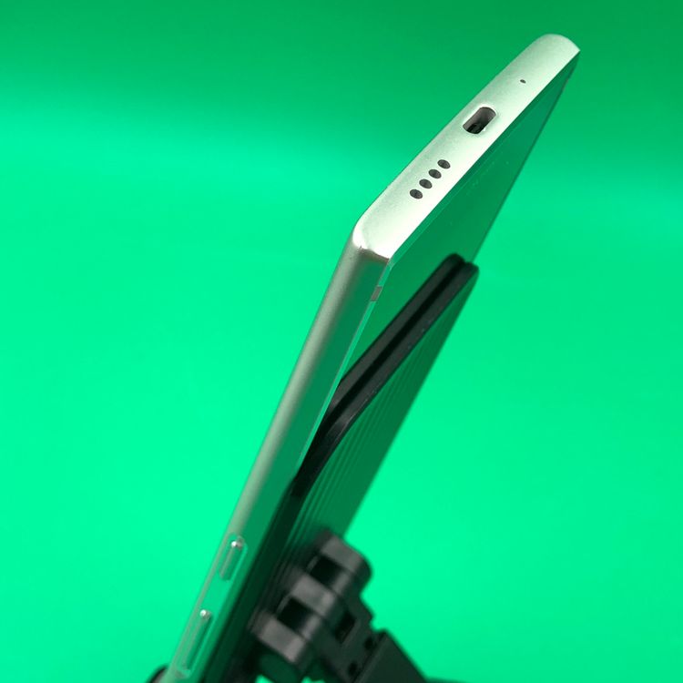 �����礤���� URBANO V04 64GB SIM�ե꡼ ���������ɹ� au ��