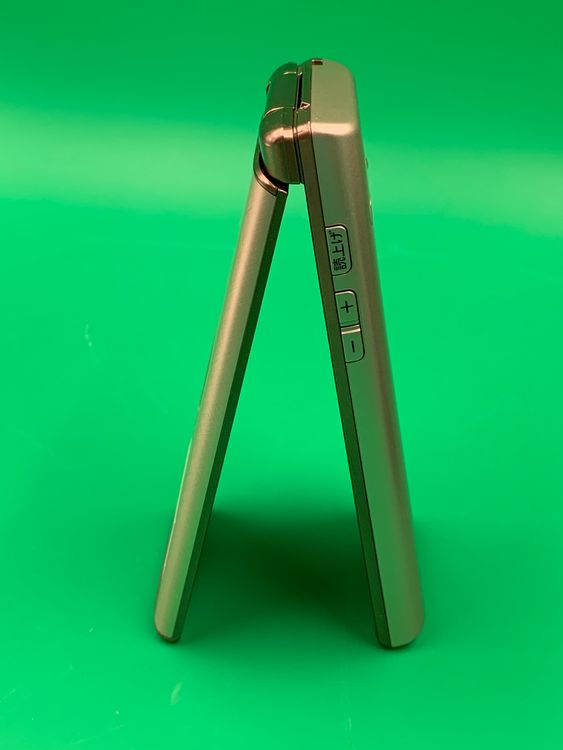 �����礤���� KYOCERA KYF38 8GB ������� SIM�ե꡼ KDDI ��