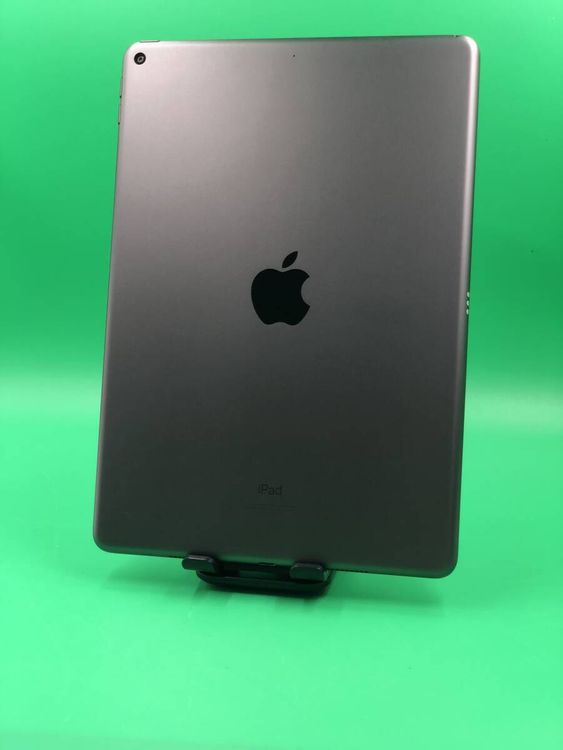 ������ iPad Air ��3���� Wi-Fi 256GB ���ڡ������쥤 ��������77%