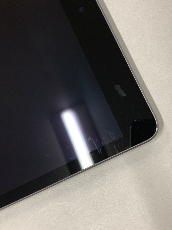 ����� iPad ��9���� Wi-Fi 64GB ���ڡ������졼