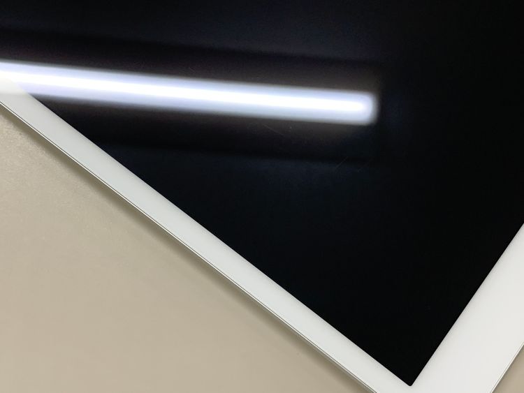 ������ iPad ��8���� Wi-Fi 32GB ����С� H2