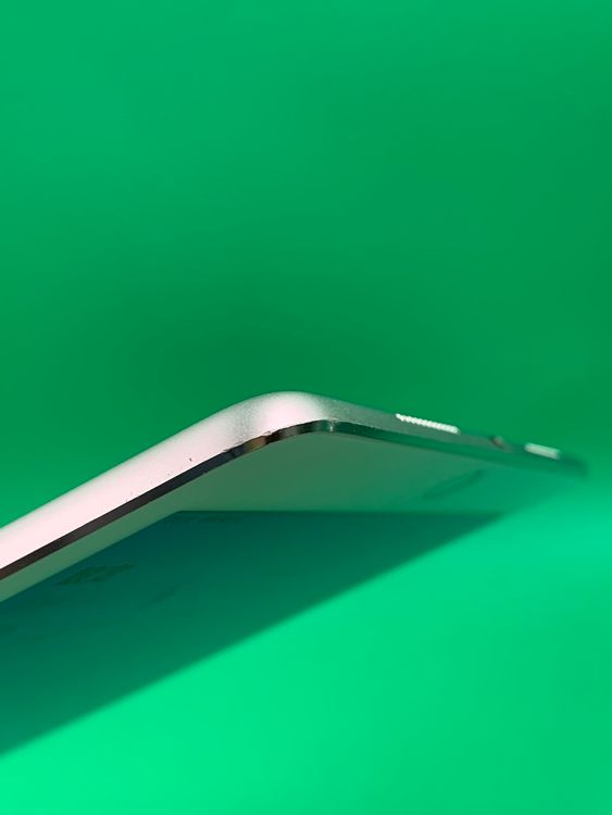  iPad Pro 9.7 Wi-Fi + Cellular 32GB С