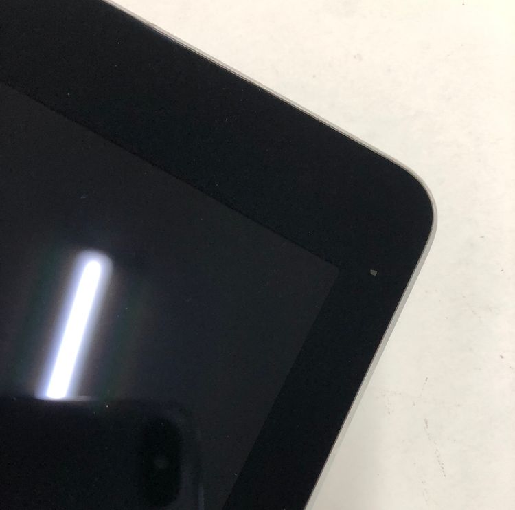 ������ iPad Pro 12.9����� ��2���� Wi-Fi+Cellular 64GB au ��