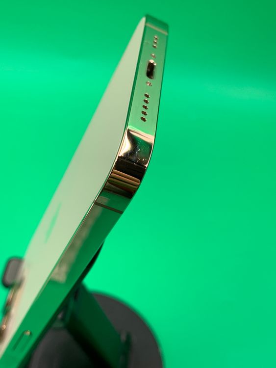 ������ iPhone 13 Pro 256GB ������� ��������100% docomo �� H2