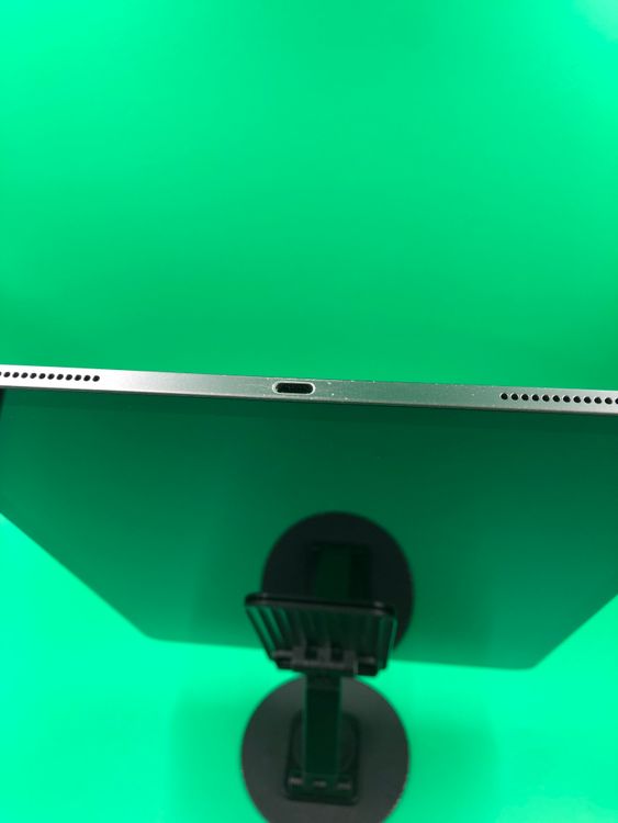 �����礤���� iPad Pro 12.9����� ��3���� Wi-Fi 512GB ���ڡ������졼