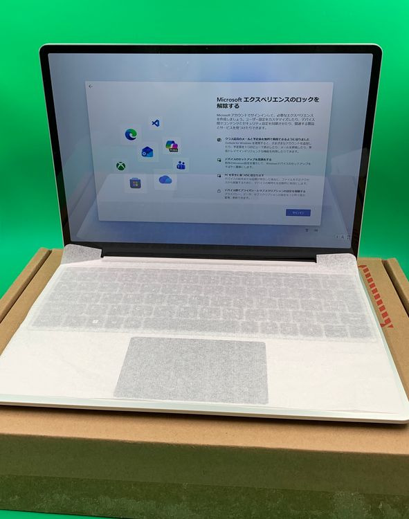 ̤���� Microsoft Surface Laptop Go 3 Core i5 8GB256GB
