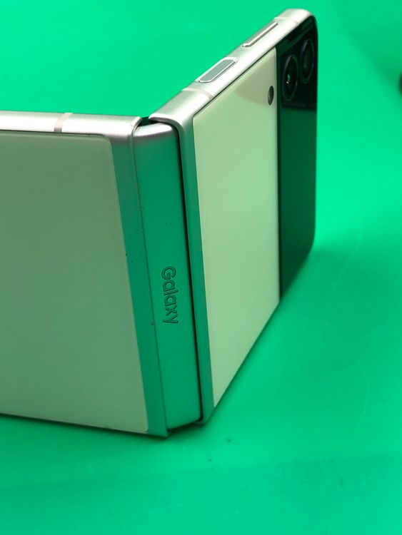 ������ Galaxy Z Flip3 5G 128GB �������� SIM�ե꡼ ���������ɹ�