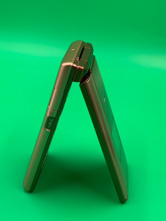 �����礤���� ���󤿤󥱡����� KYF32 8GB SIM�ե꡼ KDDI ��