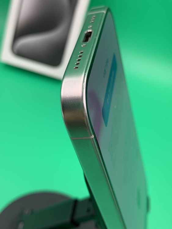 ���� iPhone 15 Pro 1TB �ۥ磻�ȥ����˥��� ��������89%