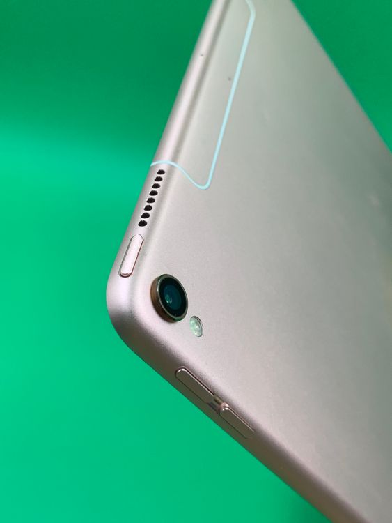 ����� iPad Pro 10.5 Wi-Fi+Cellular 64GB SIM���å�̤���