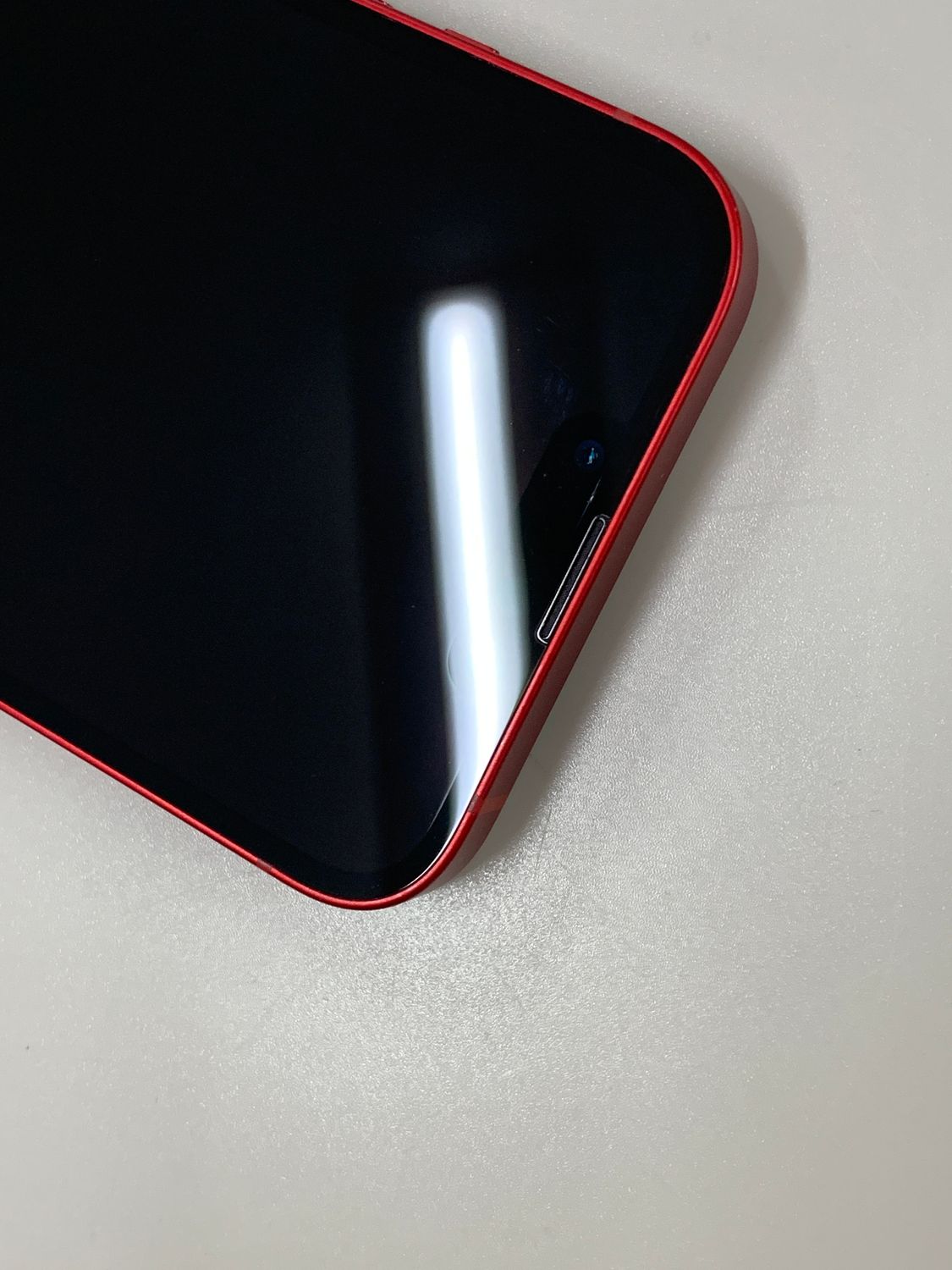 ムスビー｜☆美品 iPhone 13 128GB レッド SIMフリー 最大容量88% au