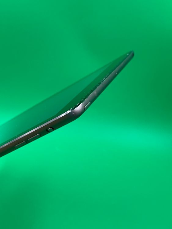 ����� iPad Air ��1���� Wi-Fi 128GB ���ڡ������쥤 ��������91%