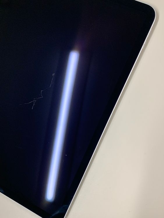  iPad Pro 11  Wi-Fi 64GB С KDDI 