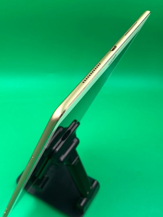 ������ iPad Pro 9.7����� Wi-Fi+Cellular 128GB SoftBank��