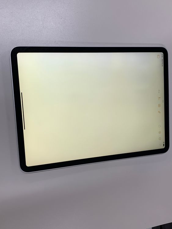 ���������� iPad Pro 11����� Wi-Fi 64GB ��������90%