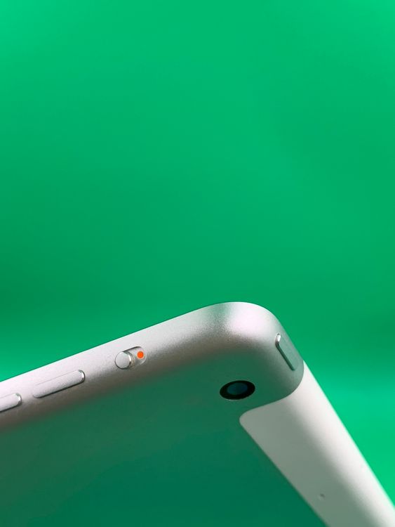  iPad mini 3 Wi-Fi + Cellular 16GB С