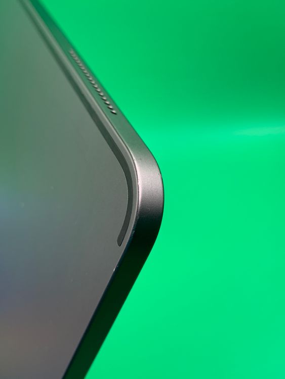 ���վ��ѥͥ뿷�� iPad Pro 12.9 ��3���� Wi-Fi 64GB ���ڡ������졼