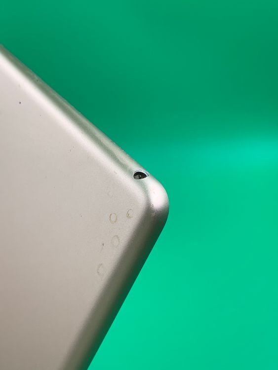 ����� iPad ��5���� Wi-Fi 32GB �������