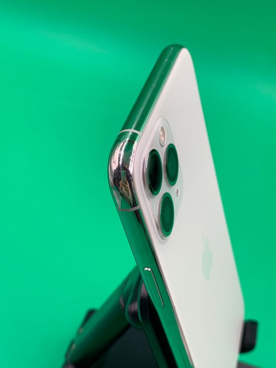 ���Хåƥ꡼���� iPhone 11 Pro 256GB SIM�ե꡼  Softbank ��