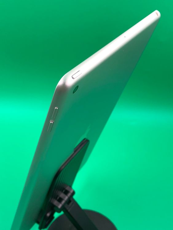 �������� iPad ��8���� Wi-Fi 32GB����С� ��������80% MYLA2J/A