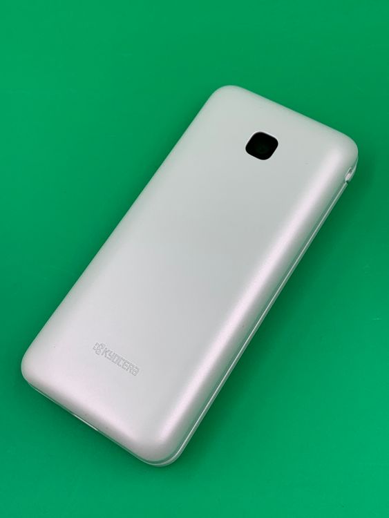 ������ GRATINA KYF42 8GB �ۥ磻�� SIM�ե꡼ KDDI ��