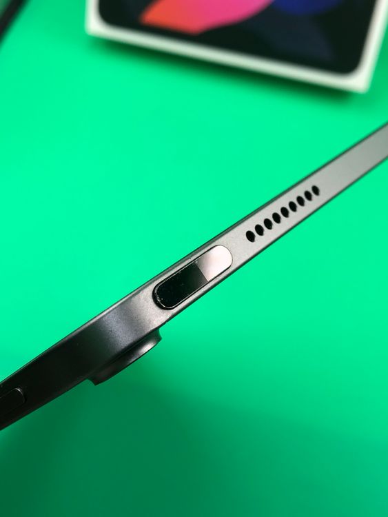 ���������� iPad Air ��4���� Wi-Fi 64GB ���ڡ������졼 ��������87% H2